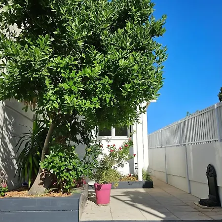 Dom wakacyjny Le Jardin 28 Champigny-sur-Marne